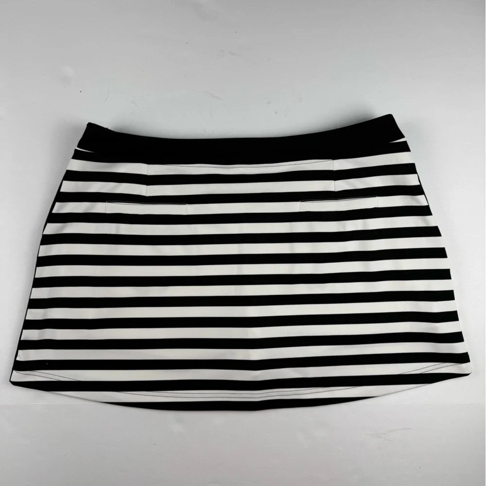 Slazenger Black and white golf Skort  Undershort with lots of pockets size XL
